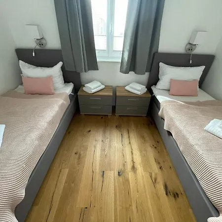 Reusenhaus Nord Nyaraló *